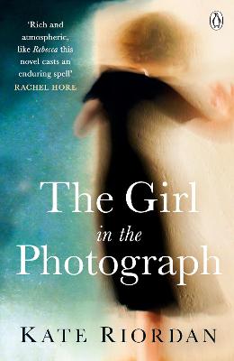 Cover: The Girl in the Photograph