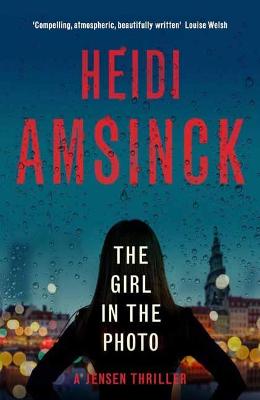 Cover: The Girl in the Photo